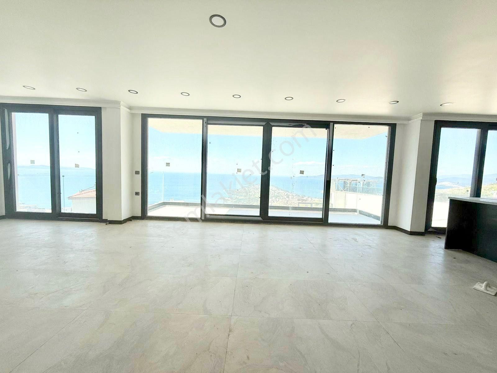 Denize Yakın Müstakil Bahçeli Villa Özel Havuz Ve Plajlı Ev - Görsel 11