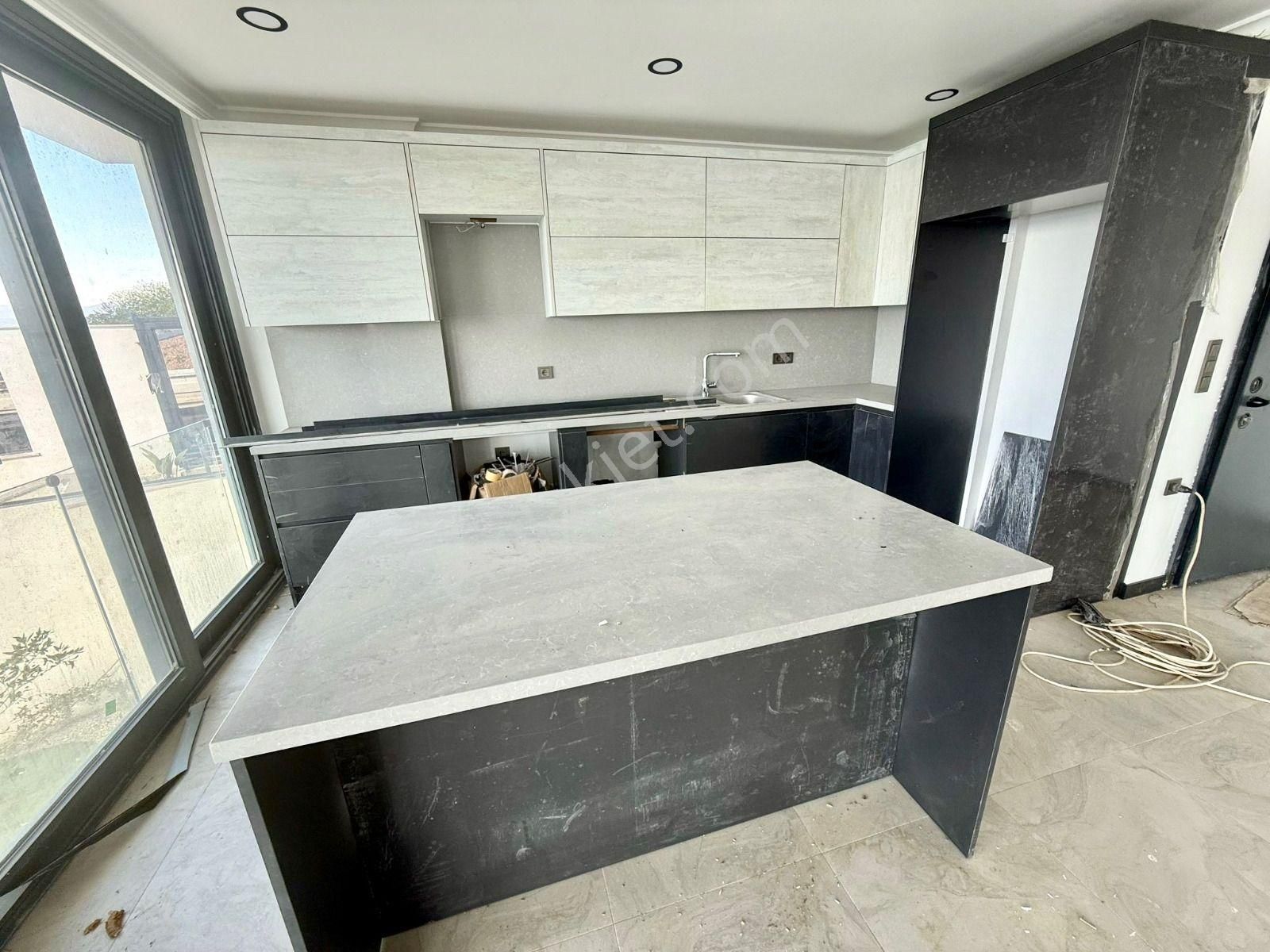 Denize Yakın Müstakil Bahçeli Villa Özel Havuz Ve Plajlı Ev - Görsel 7