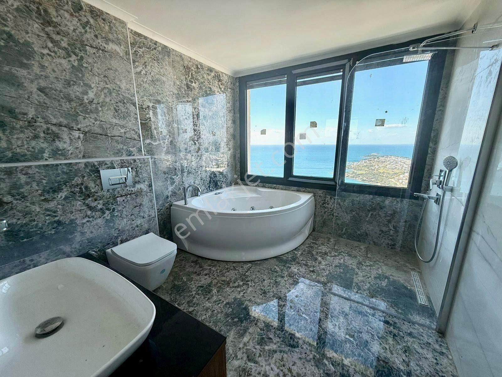 Denize Yakın Müstakil Bahçeli Villa Özel Havuz Ve Plajlı Ev - Görsel 31