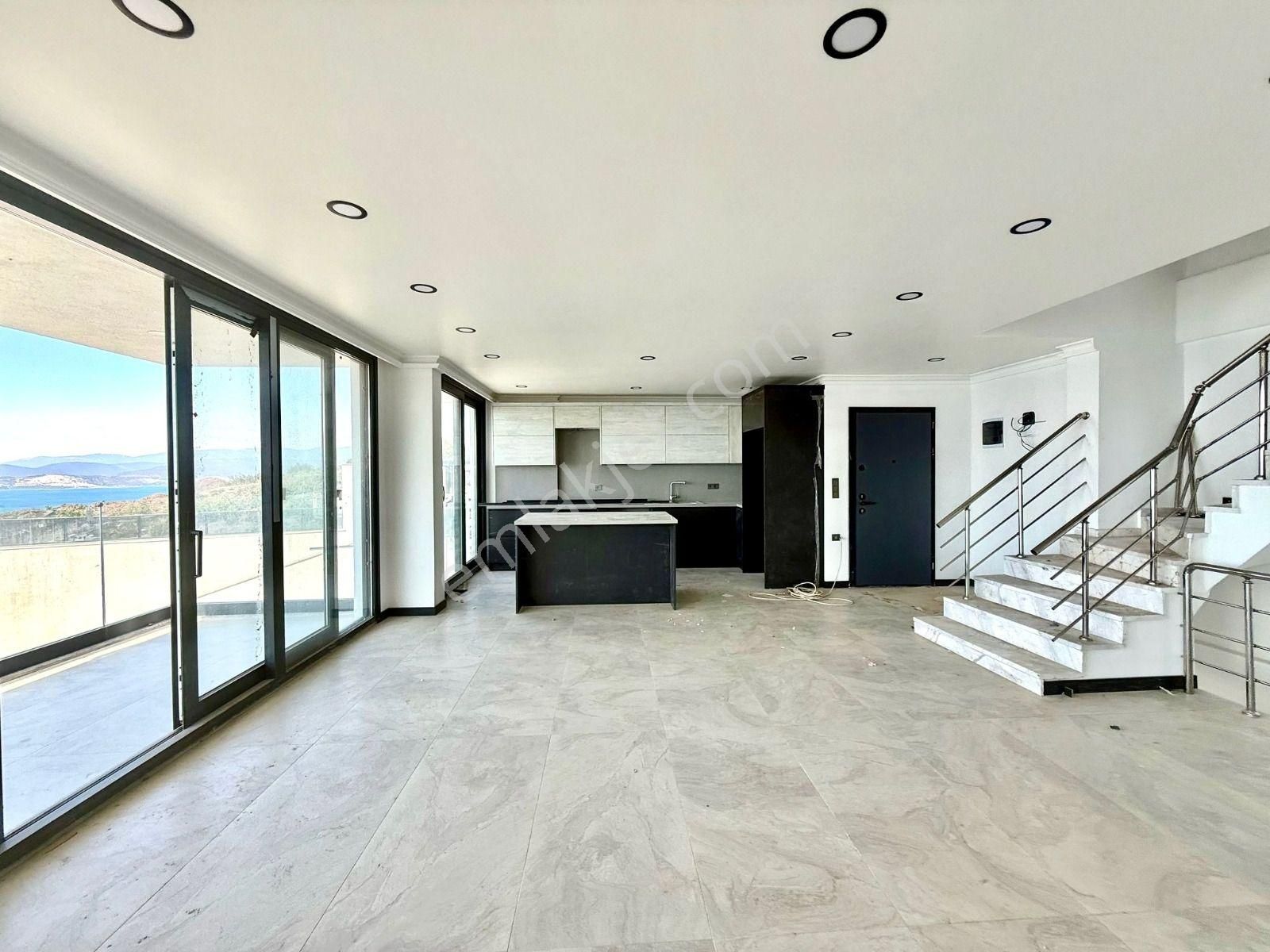 Denize Yakın Müstakil Bahçeli Villa Özel Havuz Ve Plajlı Ev - Görsel 5