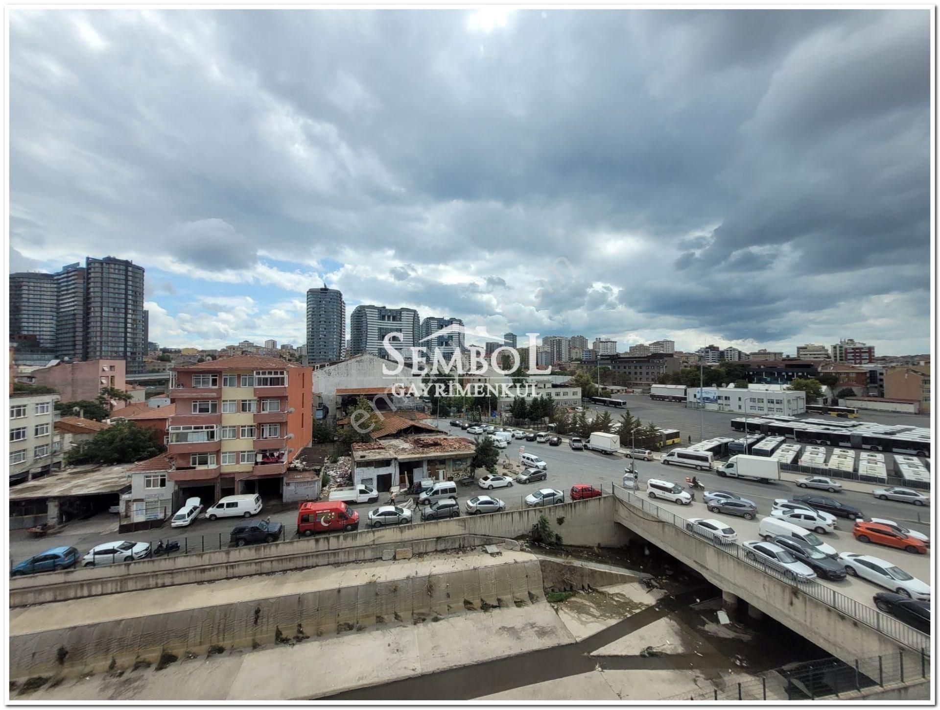 Kadıköy Hasanpaşa Da 7 Katlı 4200 M2 Komple Satılık Ticari Bina - Görsel 11