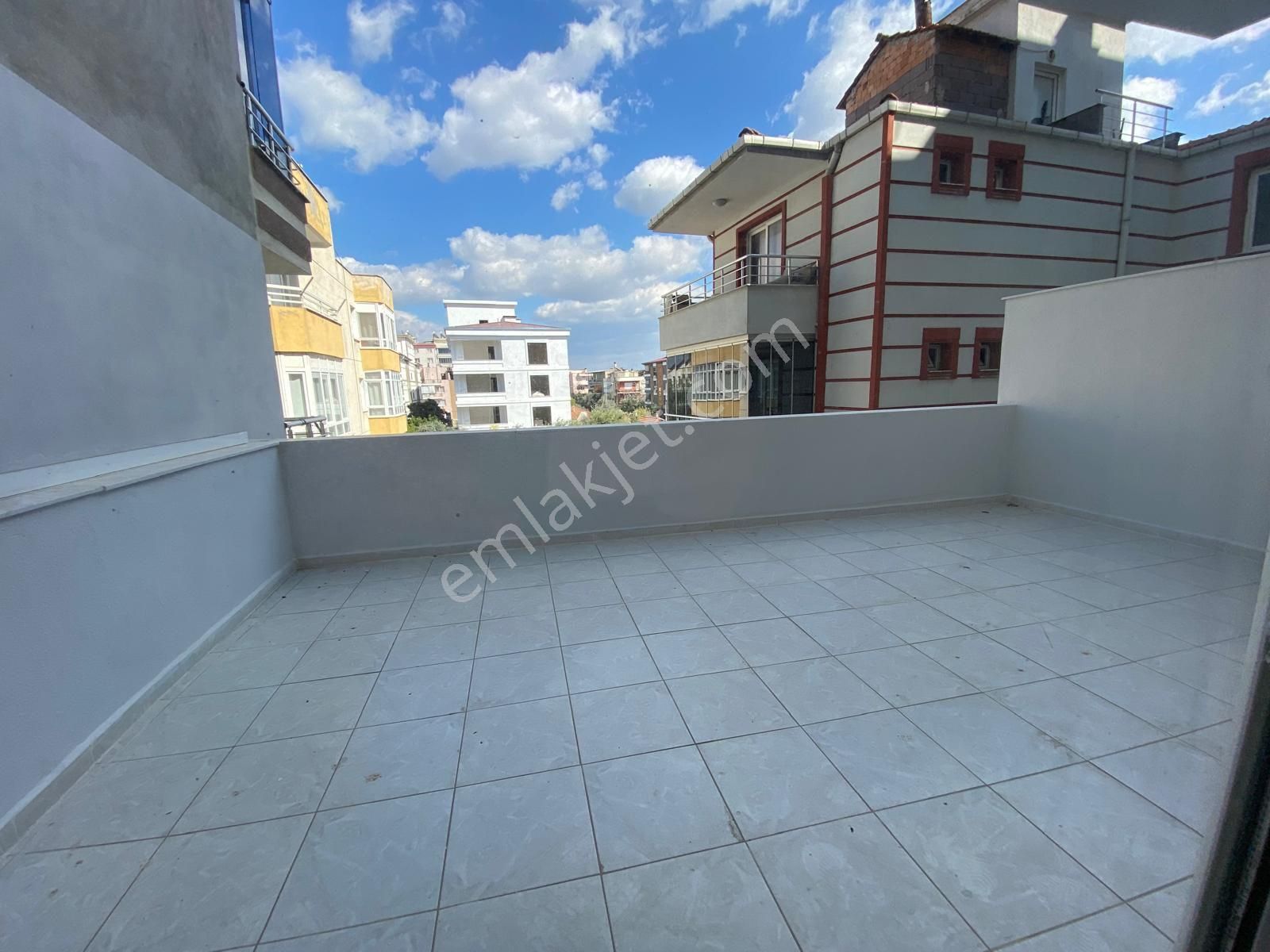 Torbalı Emlak'tan Torbalı Ertuğrul Mah. Arakat, Teraslı Doğal Gazlı 180m2 3+1 Dairemiz Satılık - Görsel 19