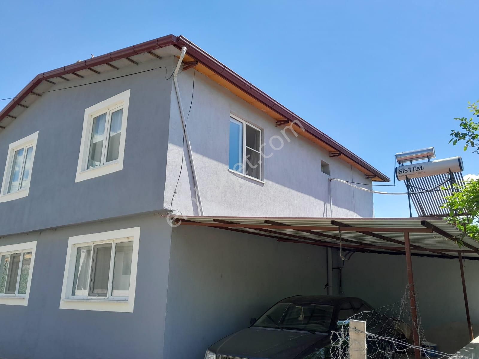 Hamzallı'da Satılık Büyük Arsa İçerisinde Masrafsız Müstakil Ev - Görsel 12