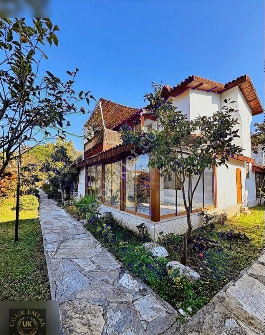 Fethiye Çiftlik Satılık Villa Uğurdan Çalış Bölgesinde 4+1 Dubleks Site İçerisinde Villa S-105