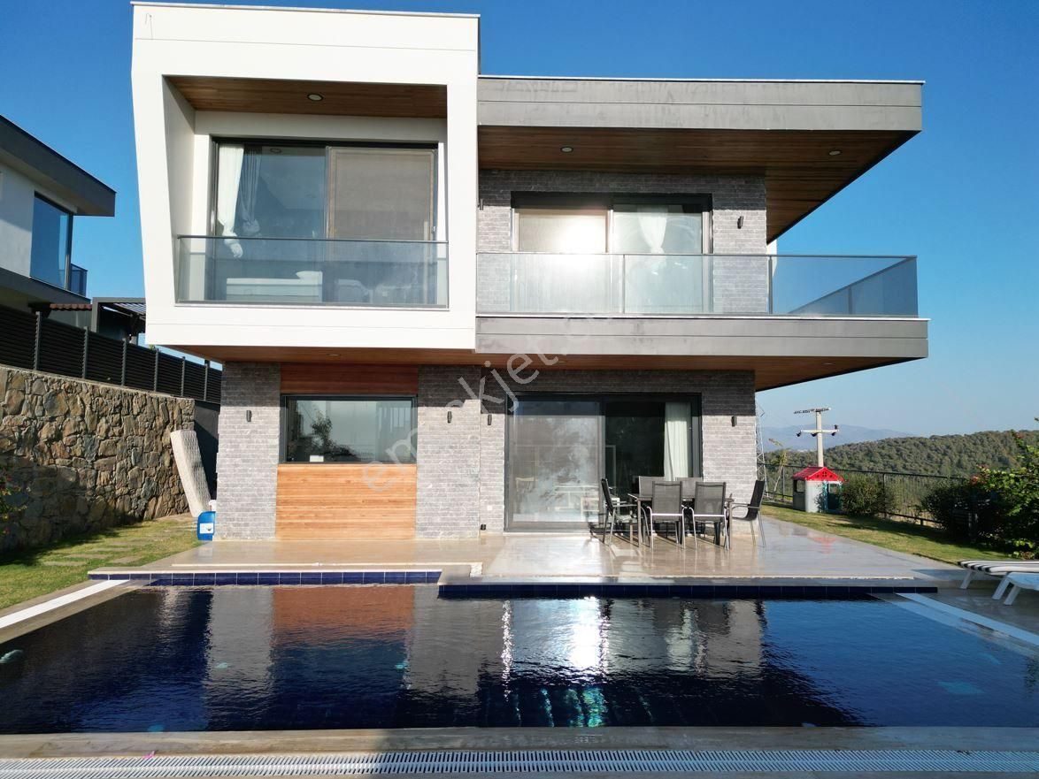 Kw'den Adabükü'nde Ultra Lüx Tasarım Villa - Görsel 34