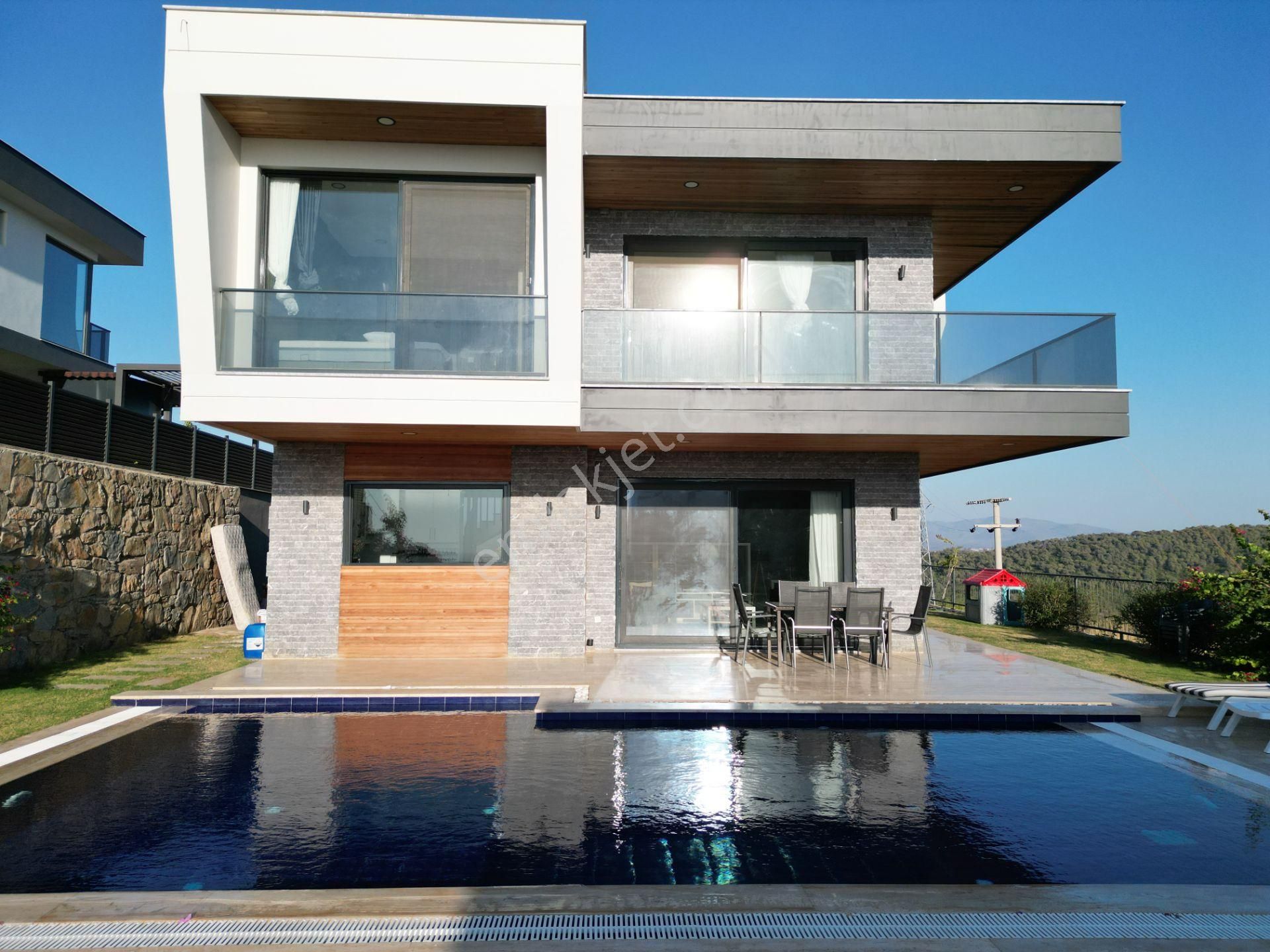 Kw'den Adabükü'nde Ultra Lüx Tasarım Villa - Görsel 27