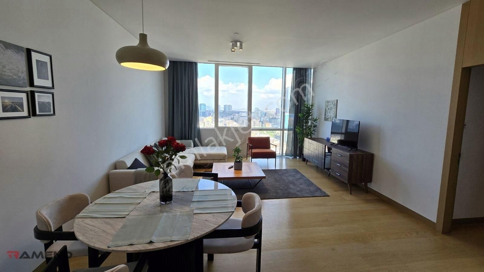 Şişli Mecidiyeköy Satılık Residence Trump Towers De Full Eşyalı 1+1