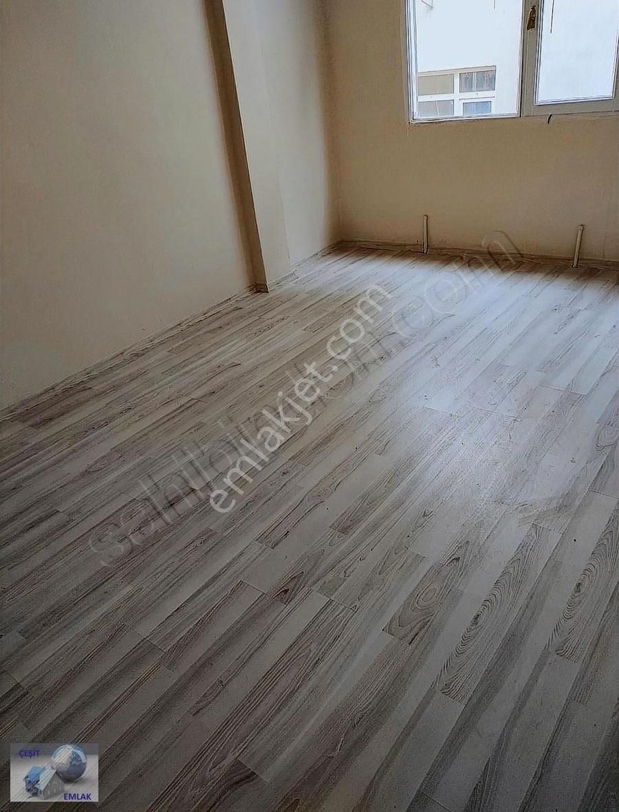 Güngören Güven Kiralık Daire Çeşit Emlak Güven Mahallesi Yürüyüş Yolu Yakını 3+1kiralık Daire