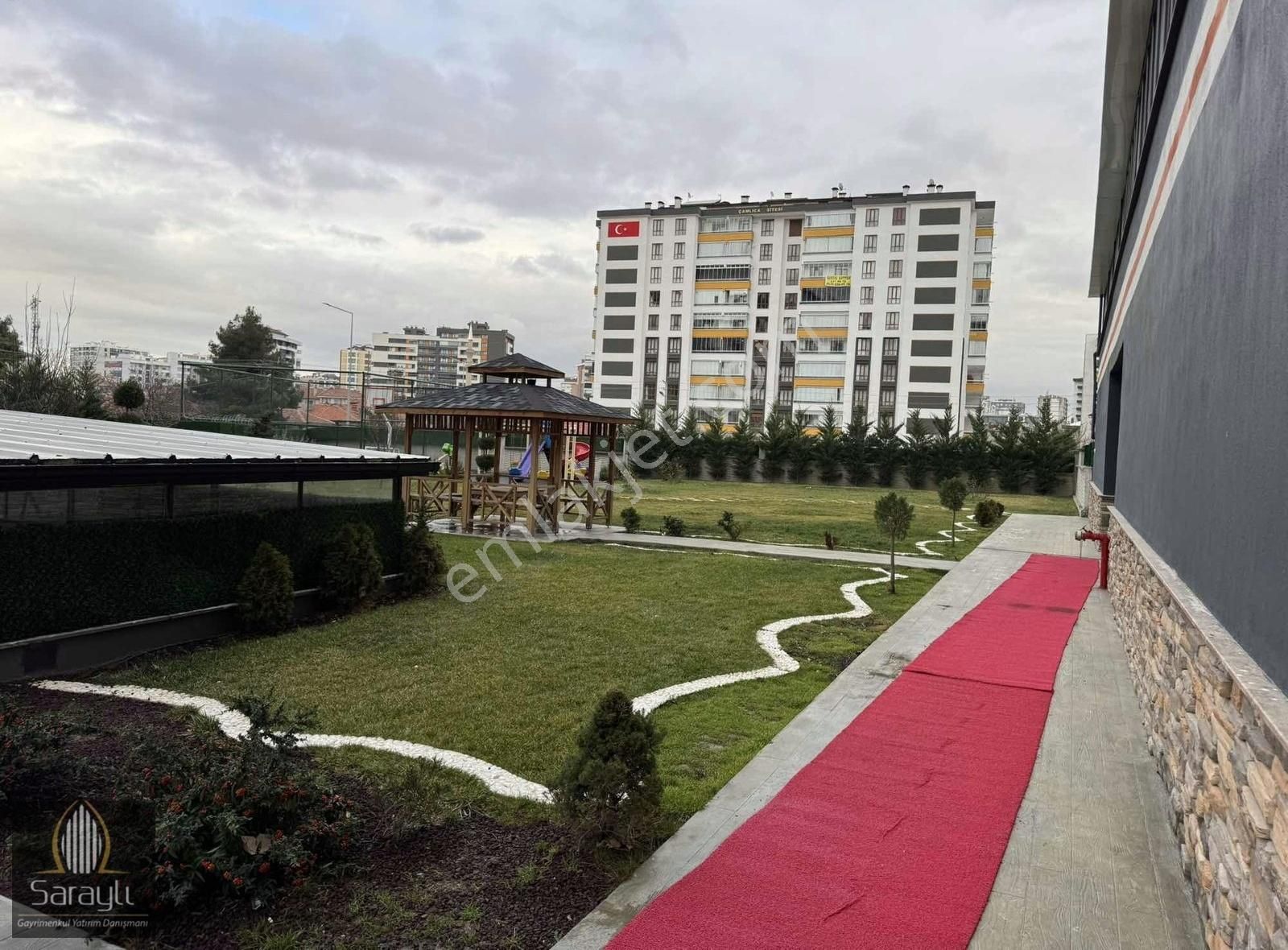 Selçuklu Şeker Satılık Daire Saraylı'dan Şeker Çağın Deluxe Te Satılık Ara Kat 4+1 Daire