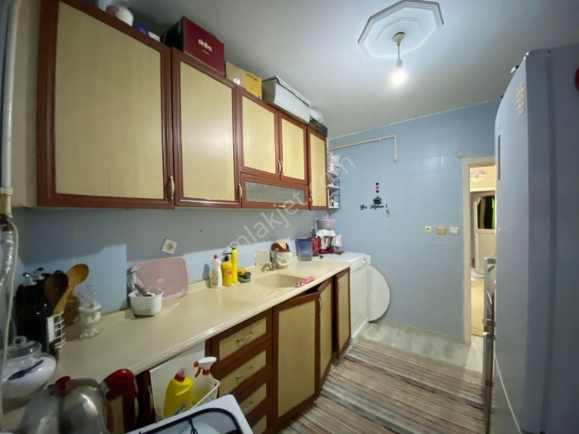 Gaziosmanpaşa Karadenizde Satılık Arakat Daire - Görsel 13