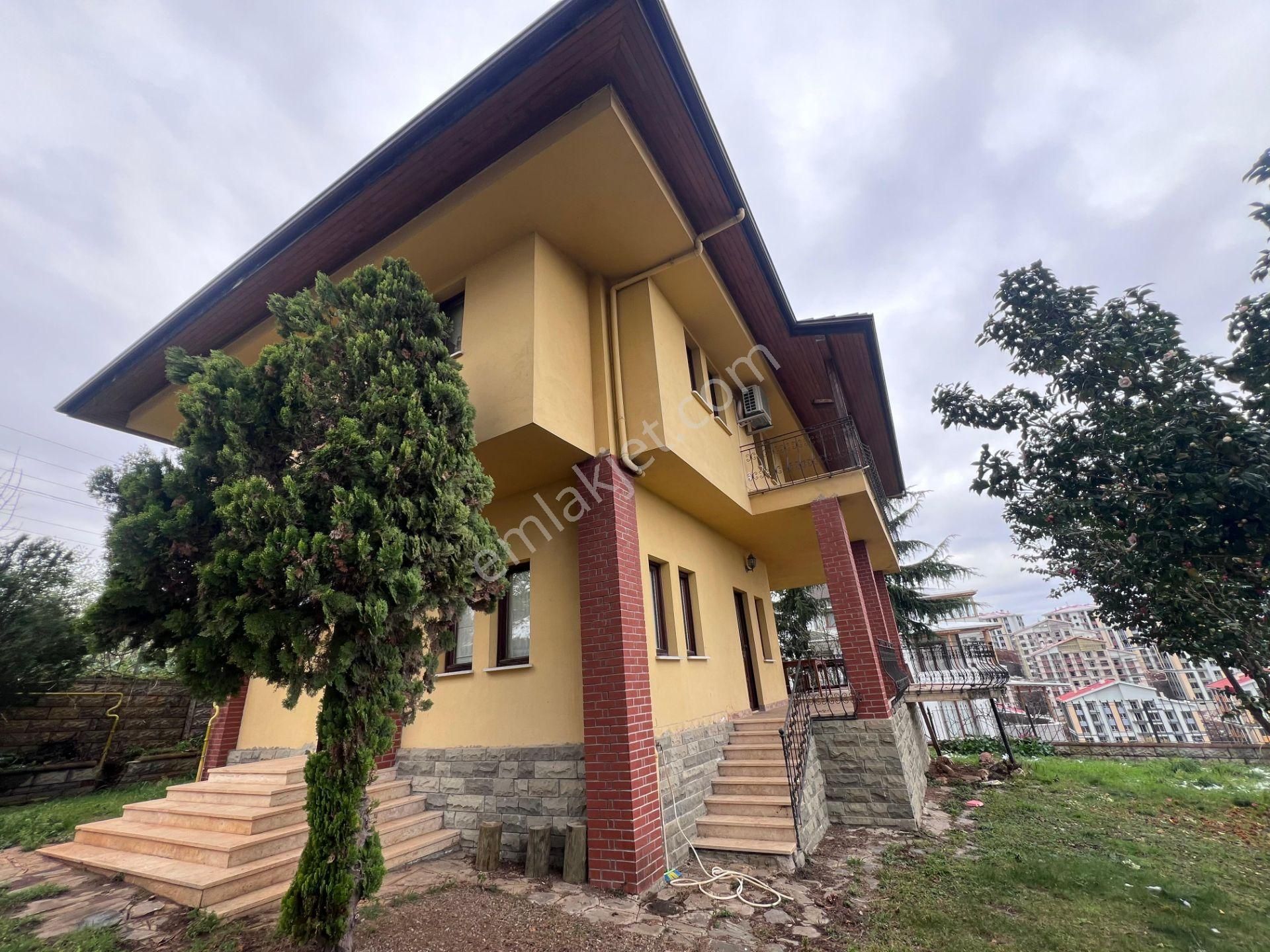 Trabzon Çimenli'de Doğa Deniz Manzaralı Eşyalı Kiralık Villa - Görsel 26