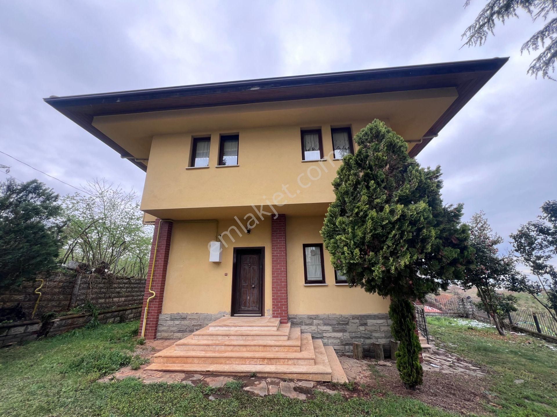 Trabzon Çimenli'de Doğa Deniz Manzaralı Eşyalı Kiralık Villa - Görsel 5