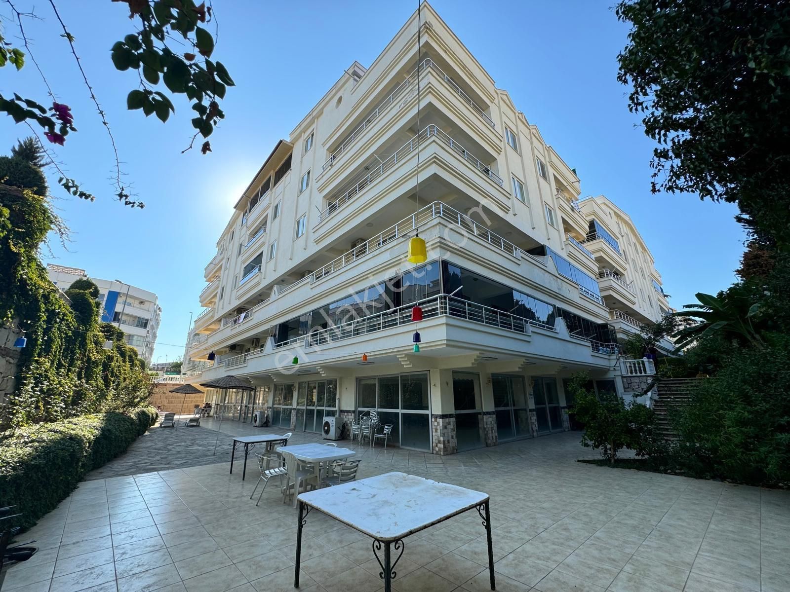 Didim Efeler Satılık Daire Didim'de Site İçerisinde Satılık 2+1 Eşyalı Daire