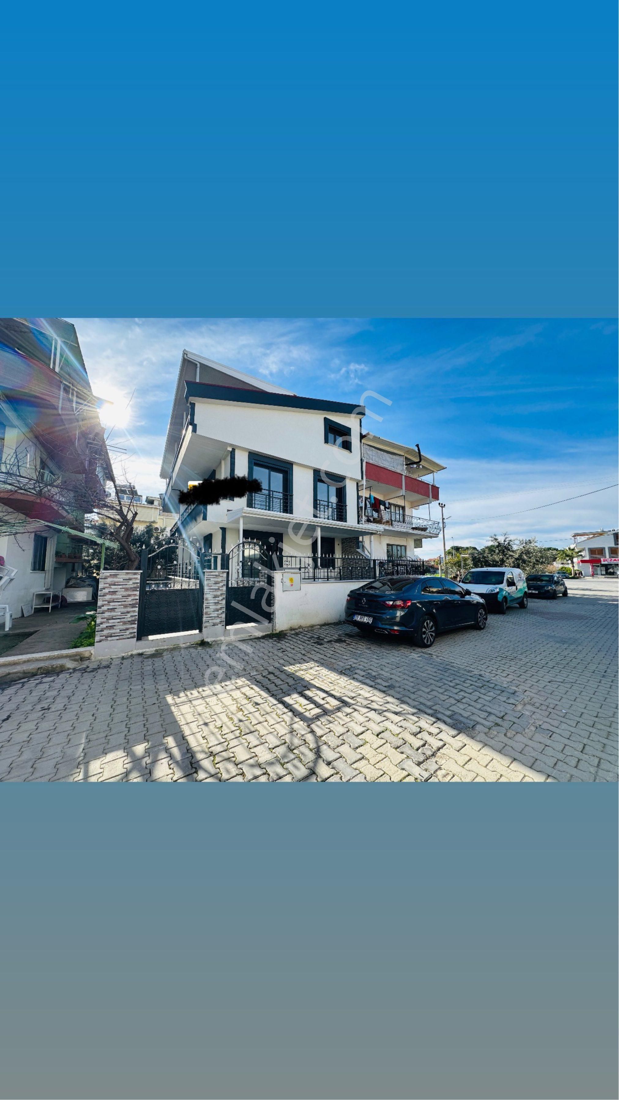 Didim Mavişehir Satılık Villa Didim Mavişehir'de Plaja Yakın 3+1 Bahçeli Villa