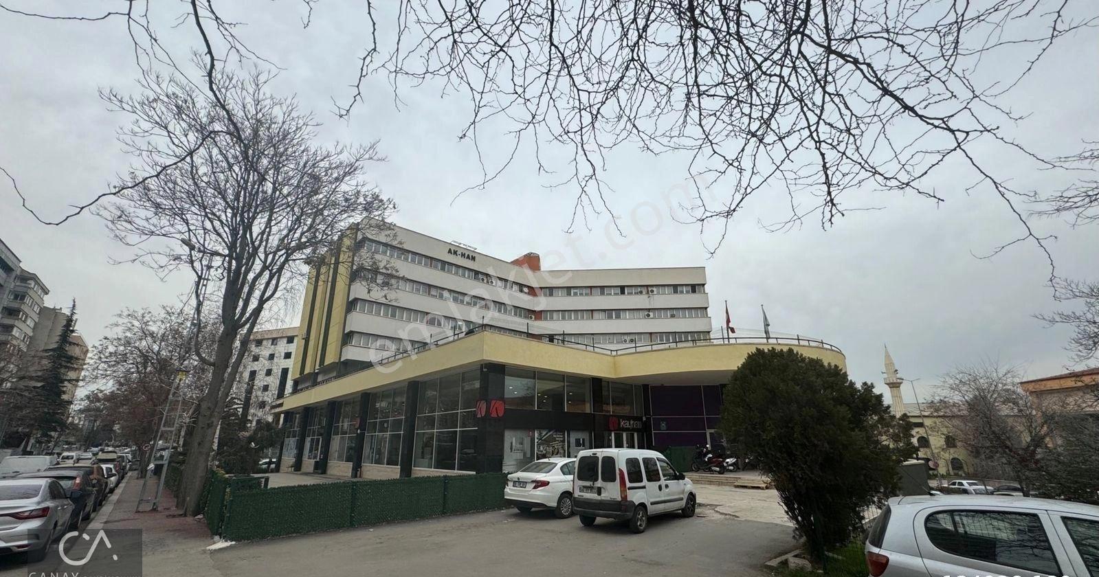Ak-han İş Merkezinde Satılık Güvenlikli Kapalı Otoparklı Büro&ofis - Görsel 6