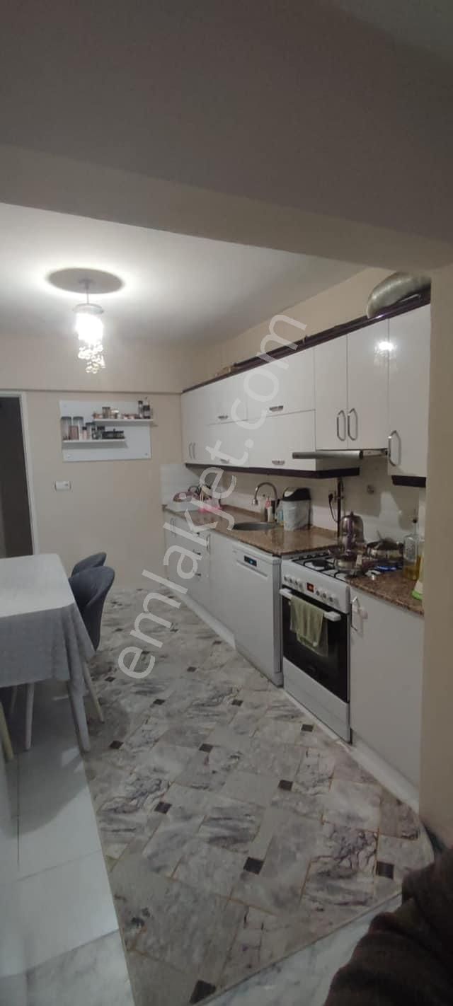 Nazilli Yeşil Satılık Daire 🏡 Göl-san Gayrimenkul’den 🏡 Yeşil Mah. Hast.mevkii 3+1 Doğalgazlı Köşe Daire