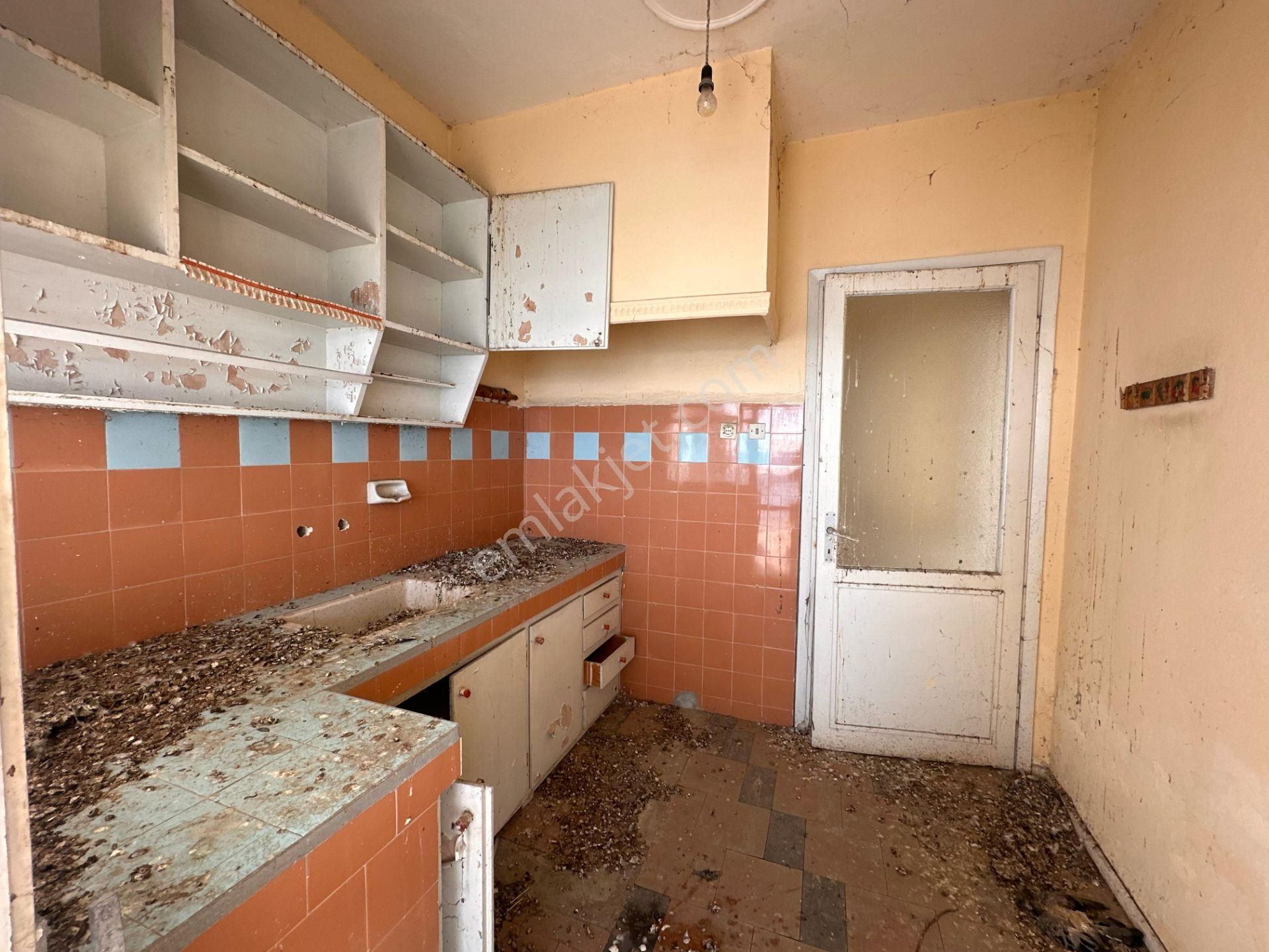 Büyükçekmece Celaliye De 4 Katlı İskeleli Yatırım Fırsatı - Görsel 30