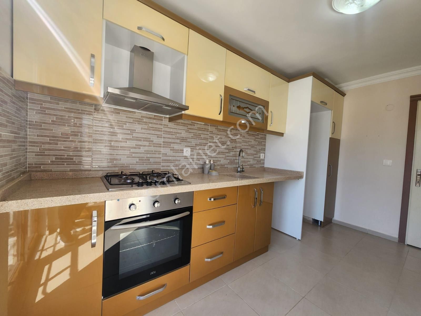 Kumsaldan Altınkumda Çift Teraslı Ön Cephe 4 Yaşında_4+1_dubleks Daire*