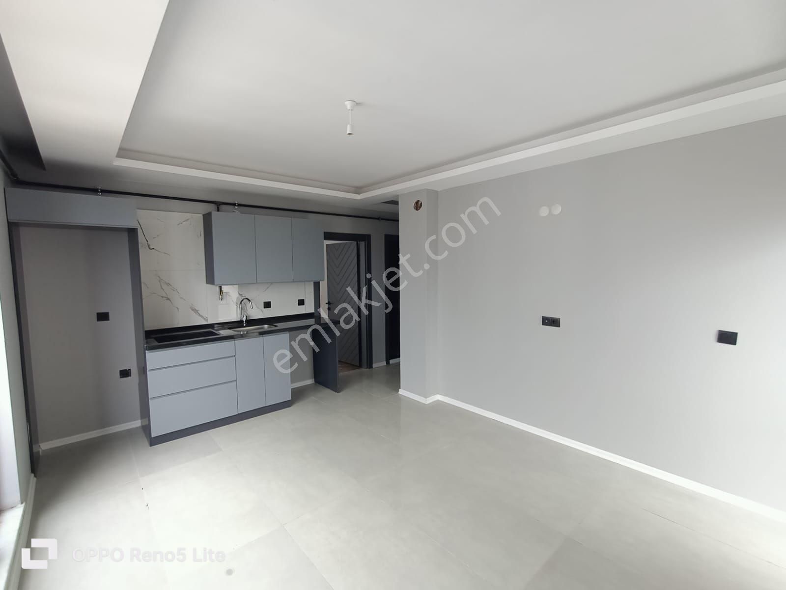 Deniz Manzaralı Yerden Isırmalı Lüx Daire - Görsel 9