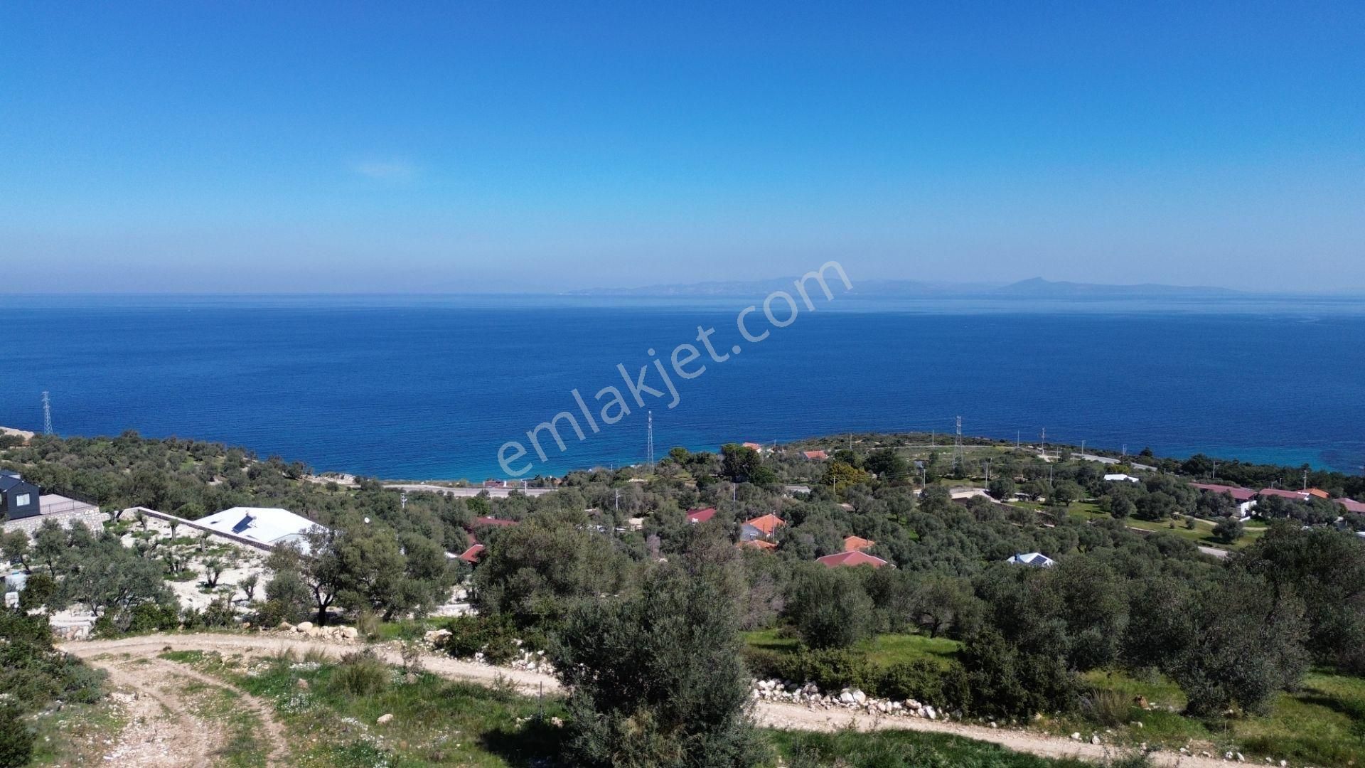 Karaburun Mordoğan Azmak Mevkii'nde 927 M2 Deniz Manzaralı Tarla - Görsel 8