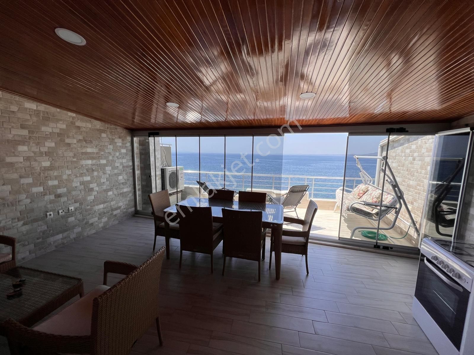 Dikili Ümmetoğlun'dan 6+2 Denize Sıfır Panoramik Manzaralı Dubleks - Görsel 19