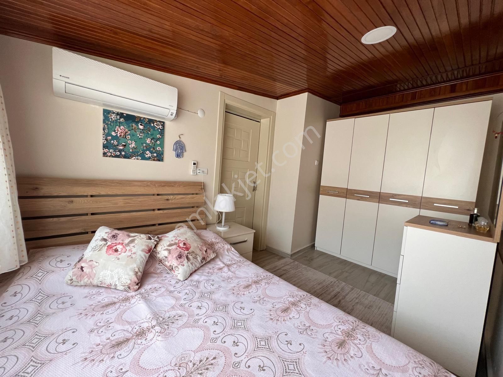 Dikili Ümmetoğlun'dan 6+2 Denize Sıfır Panoramik Manzaralı Dubleks - Görsel 16