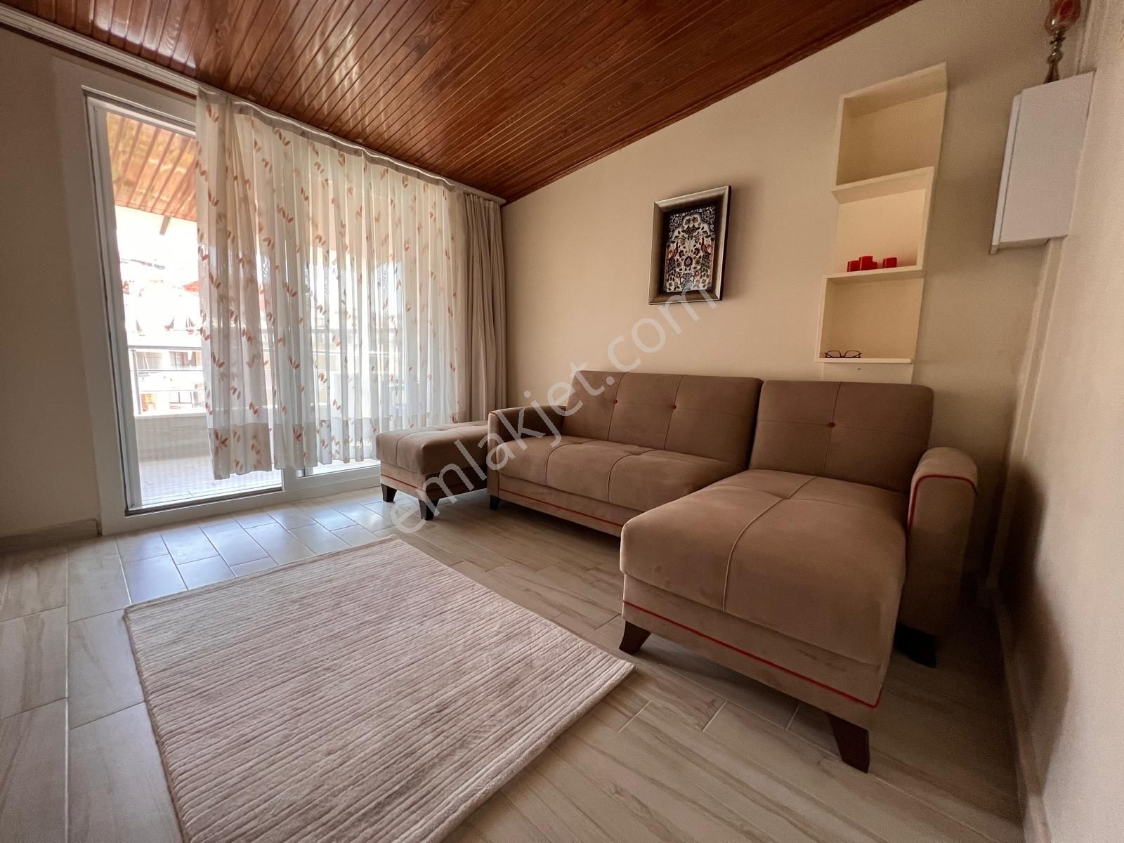 Dikili Ümmetoğlun'dan 6+2 Denize Sıfır Panoramik Manzaralı Dubleks - Görsel 10