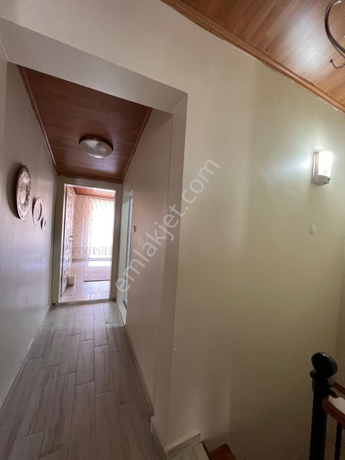 Dikili Ümmetoğlun'dan 6+2 Denize Sıfır Panoramik Manzaralı Dubleks - Görsel 7