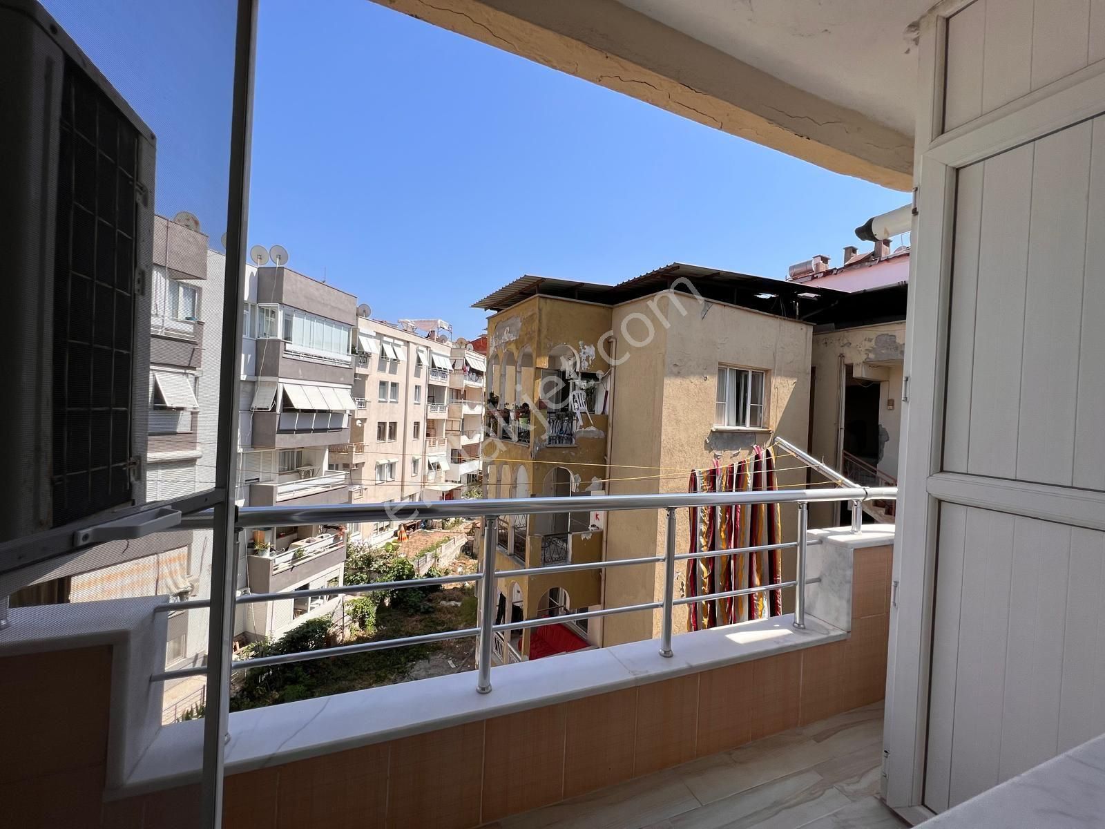 Dikili Ümmetoğlun'dan 6+2 Denize Sıfır Panoramik Manzaralı Dubleks - Görsel 32