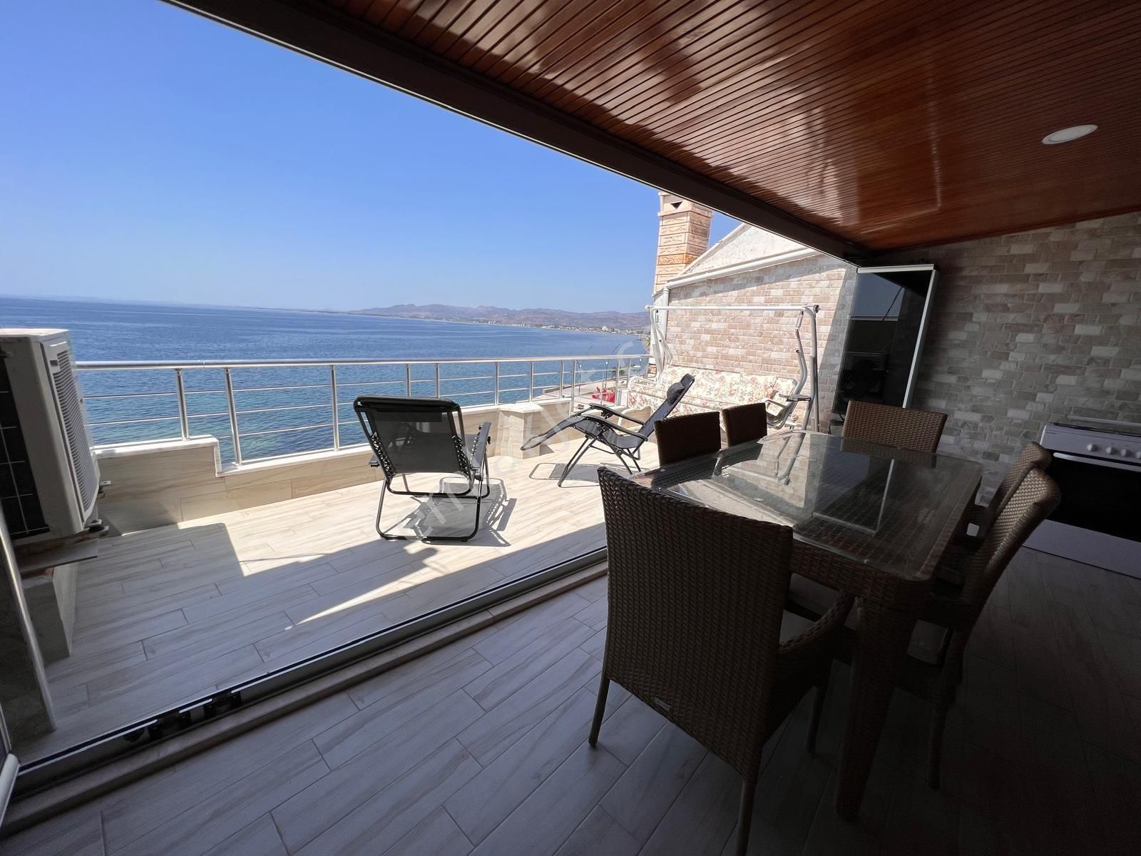 Dikili Ümmetoğlun'dan 6+2 Denize Sıfır Panoramik Manzaralı Dubleks - Görsel 5