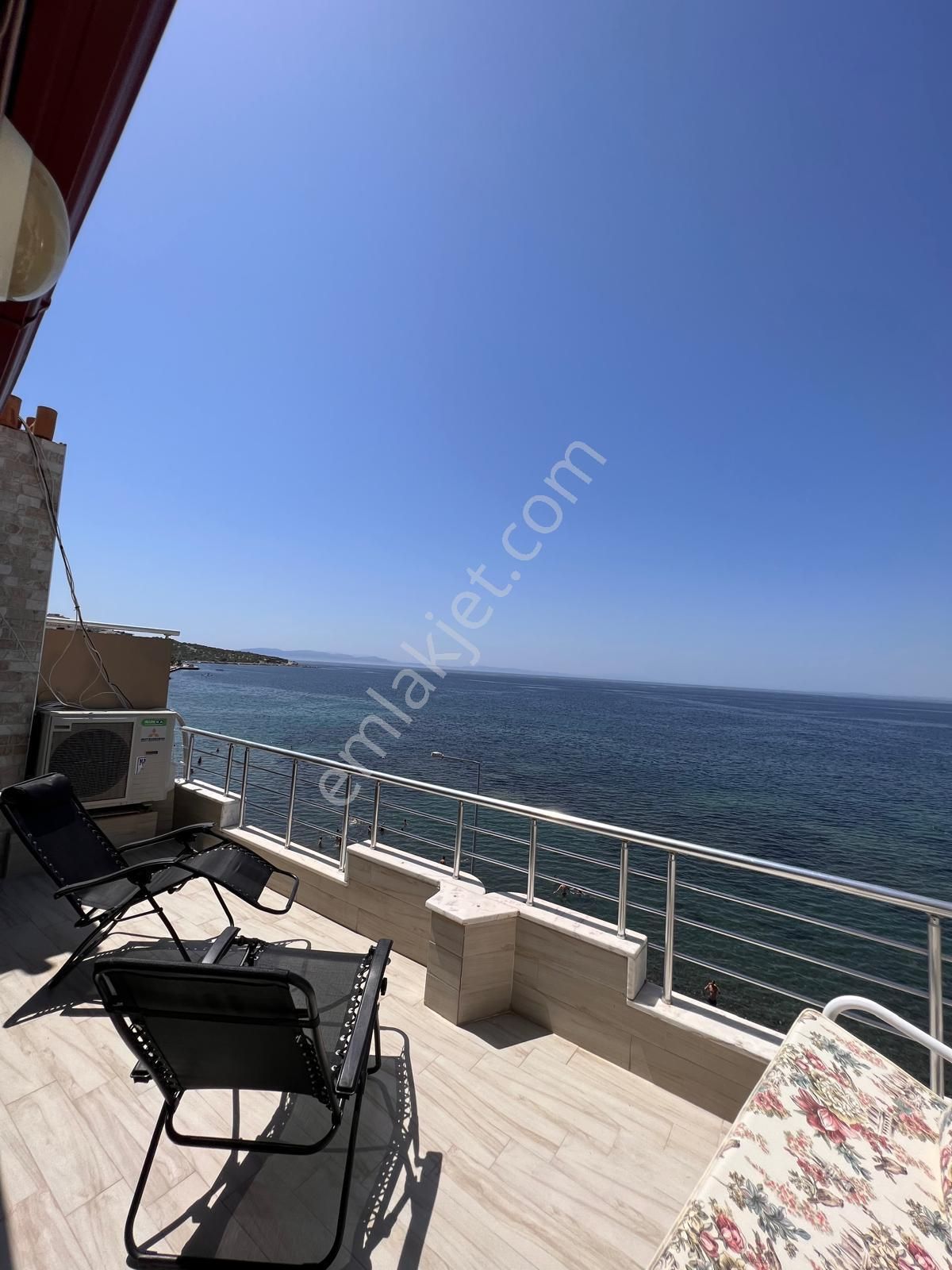 Dikili Ümmetoğlun'dan 6+2 Denize Sıfır Panoramik Manzaralı Dubleks - Görsel 2