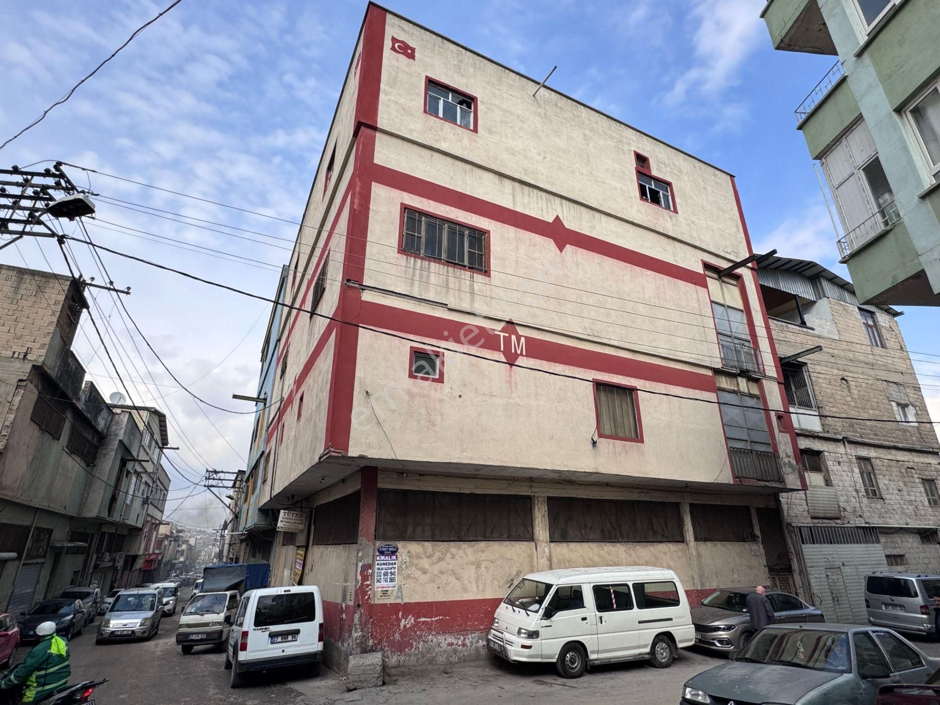 Şahinbey Tekstilkent Kiralık Atölye Hanedan Gyo'dan Testilken'te Kiralık 3 Katlı 1.200 M² İmalathane