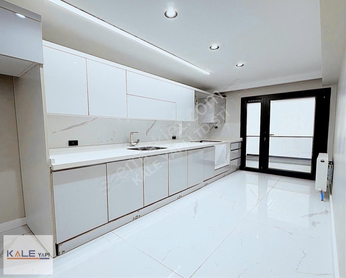 Bahçeşehirde 2+1 Sıfır Lüks Arakat Daire - Görsel 18