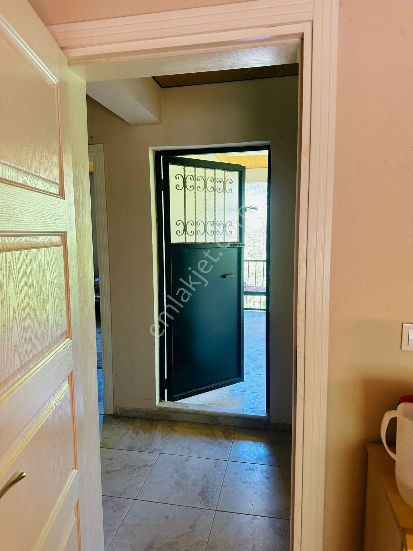 Alanya Fakırcalı Yaylasında Satılık Bahçeli Kurulu Düzen Ev - Görsel 12