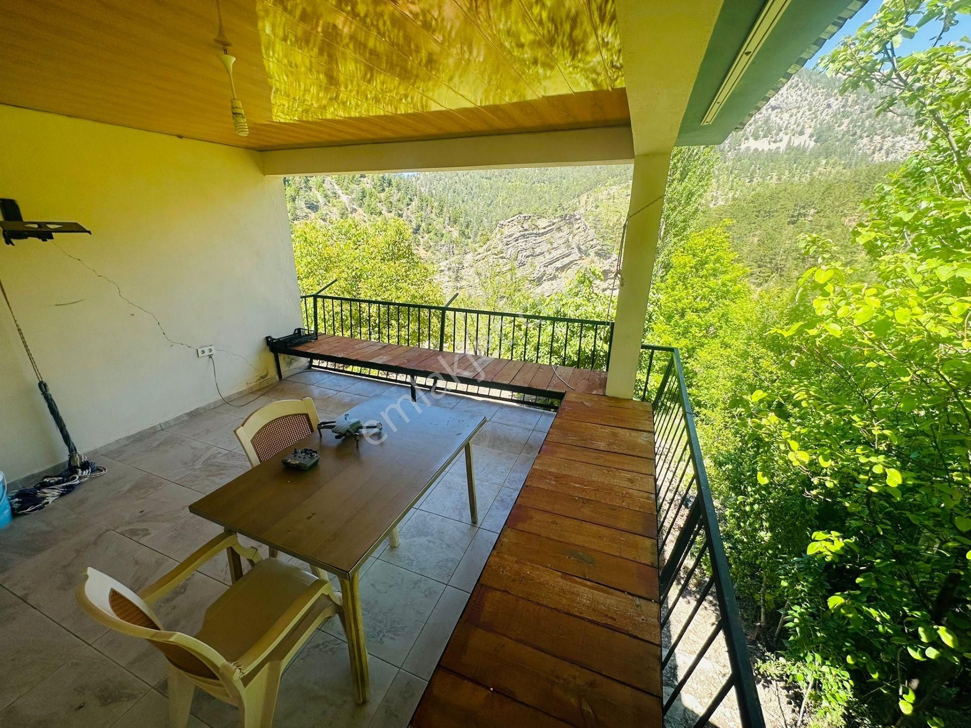 Alanya Fakırcalı Yaylasında Satılık Bahçeli Kurulu Düzen Ev - Görsel 13