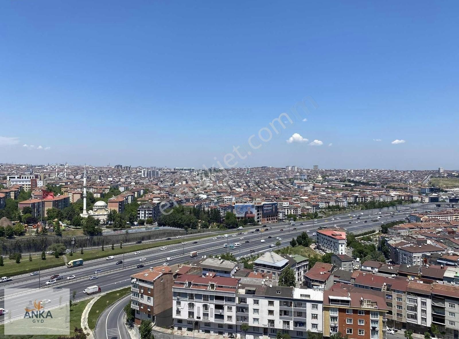 İstanbul Gaziosmanpaşa Denize Sıfır Satılık Daire Venezia Mega 1+1 Balkonlu Şehir Manzara Kiracısız Satılık Daire