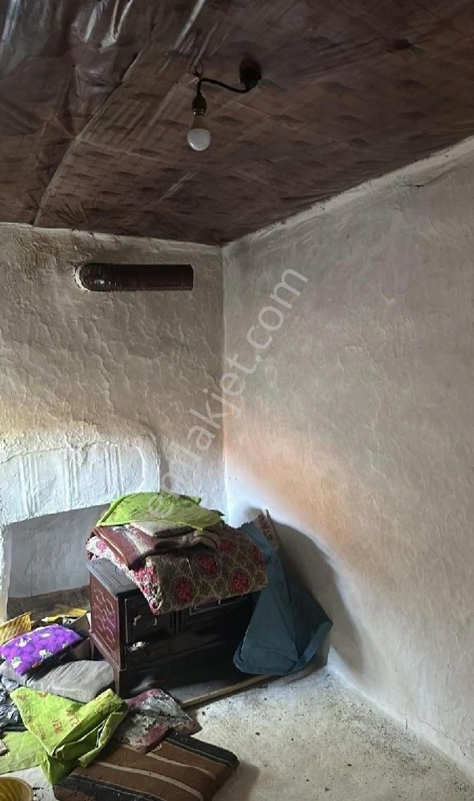 Gazi Emlaktan Müstakil Tapulu Taş Evimiz Ve Arsamız Satılık - Görsel 13