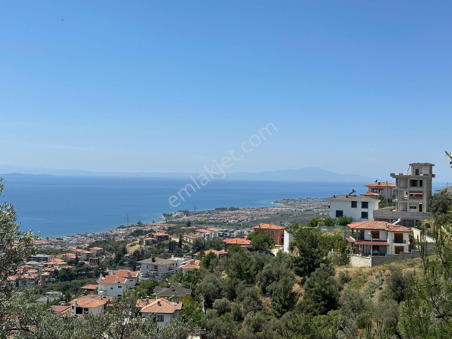 Edremit Altınoluk'ta Deniz Manzaralı İmarlı Arsa 531 M2