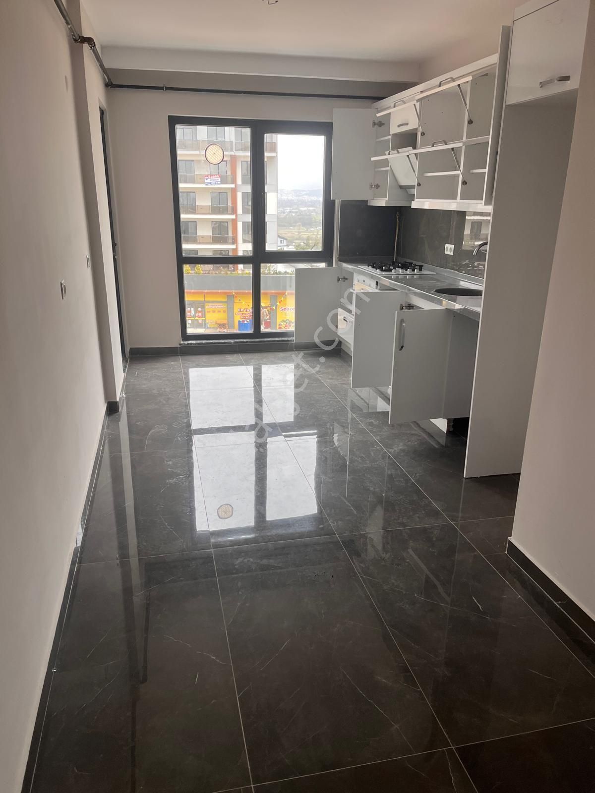 Sahibinden Kayapada 3+1 3cephe 3.arakat 2 Yıllık 139/207m² Boş Daire, Komisyon Takas Yok!!! - Görsel 8