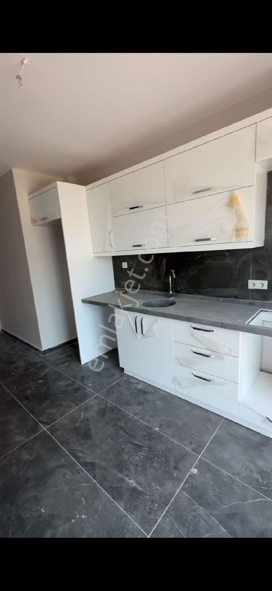 Sahibinden Kayapada 3+1 3cephe 3.arakat 2 Yıllık 139/207m² Boş Daire, Komisyon Takas Yok!!! - Görsel 3
