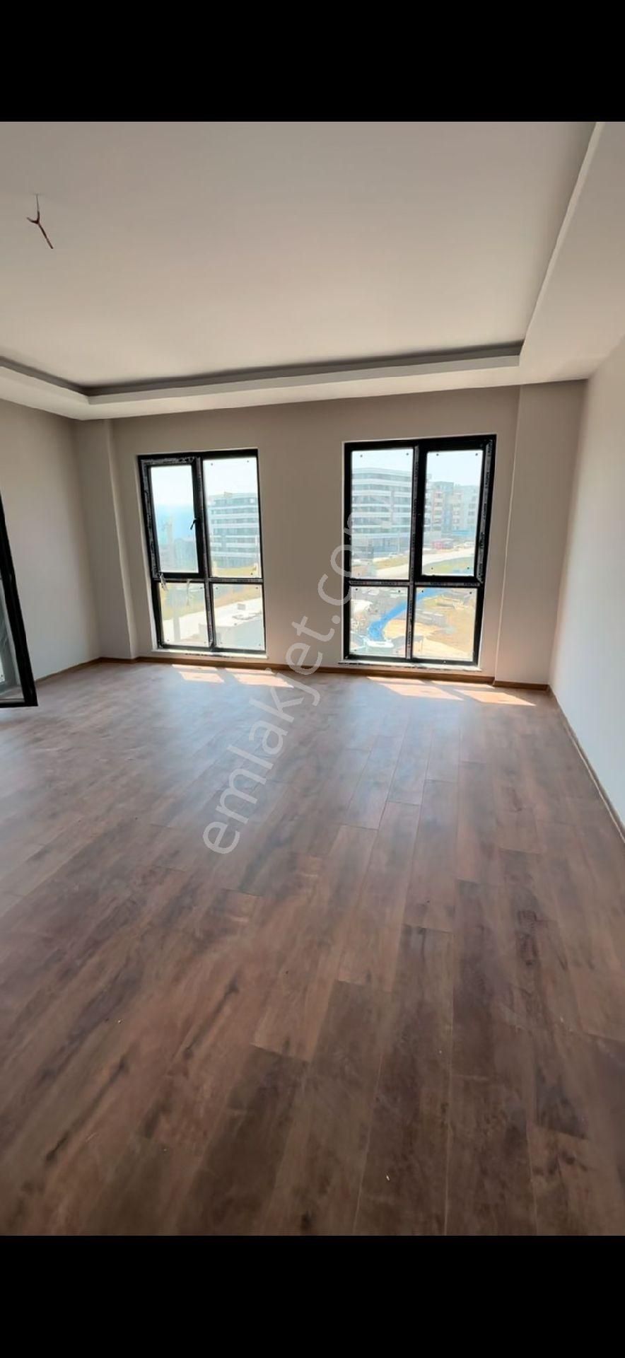 Sahibinden Kayapada 3+1 3cephe 3.arakat 2 Yıllık 139/207m² Boş Daire, Komisyon Takas Yok!!! - Görsel 2
