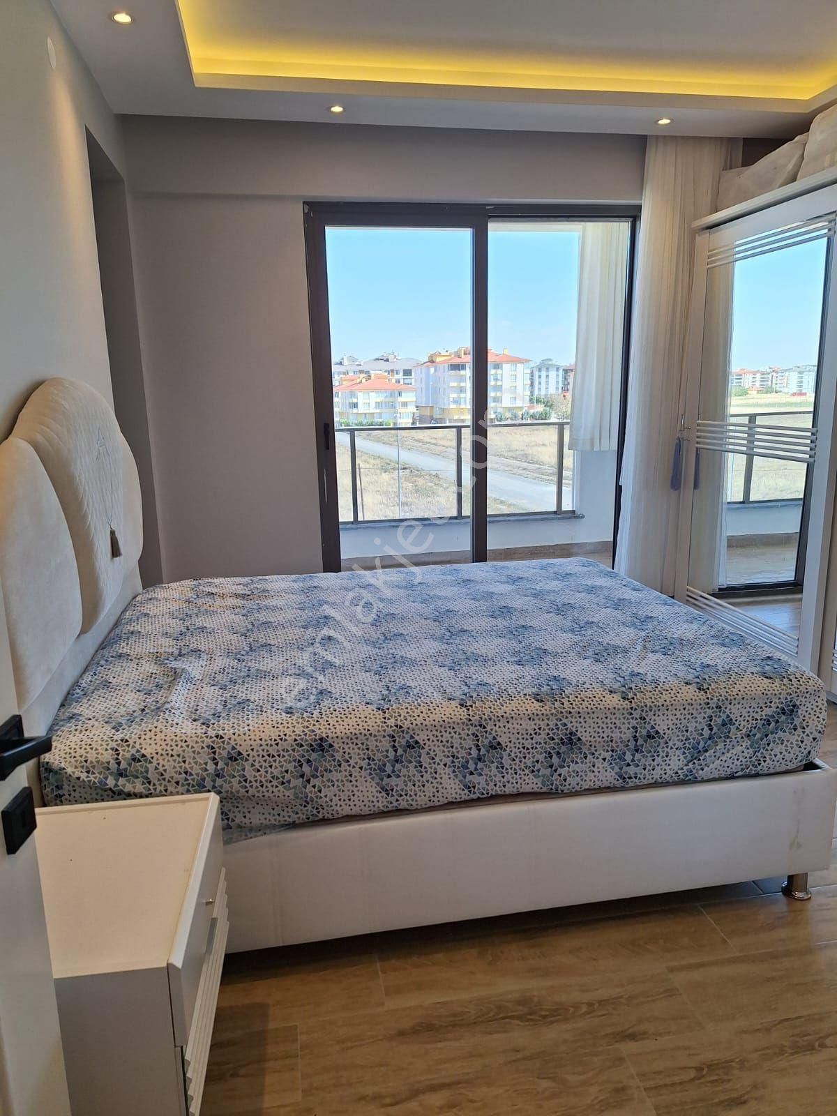 Akşehir Yarenler Satılık Daire Royalpark 1. Etap Sahibinden Arakat Daire