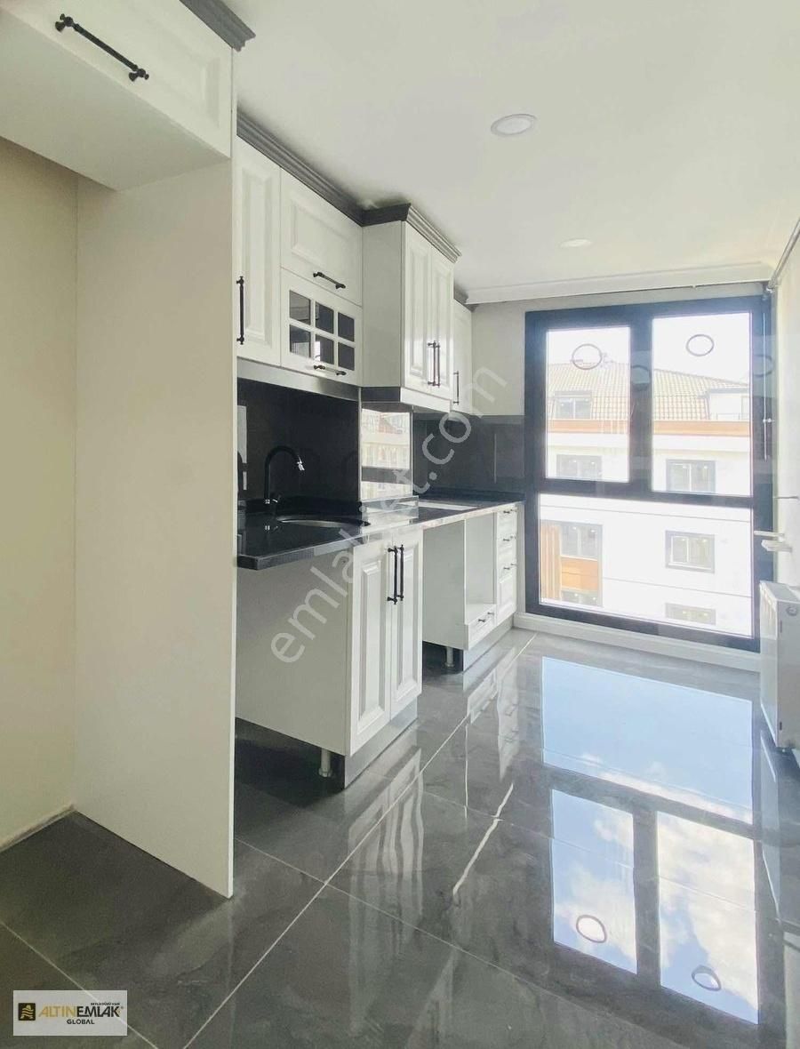 Beylikdüzü Yakuplu Mah'de 4+2 Sıfır Dubleks Daire - Görsel 13