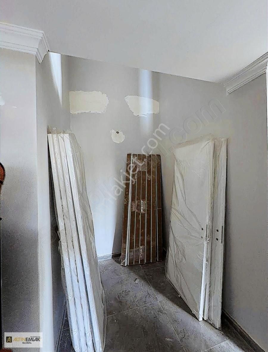 Büyükçemecede Merkezi Konumda Cadde Üzeri Manzaralı - Görsel 10