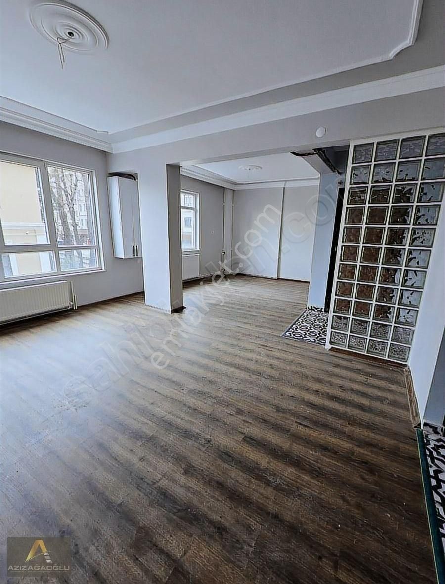 İzmit Kemalpaşa Satılık Daire İzmit Çarşı Merkezde 2+1 110 M2 Arakat Satılık Daire