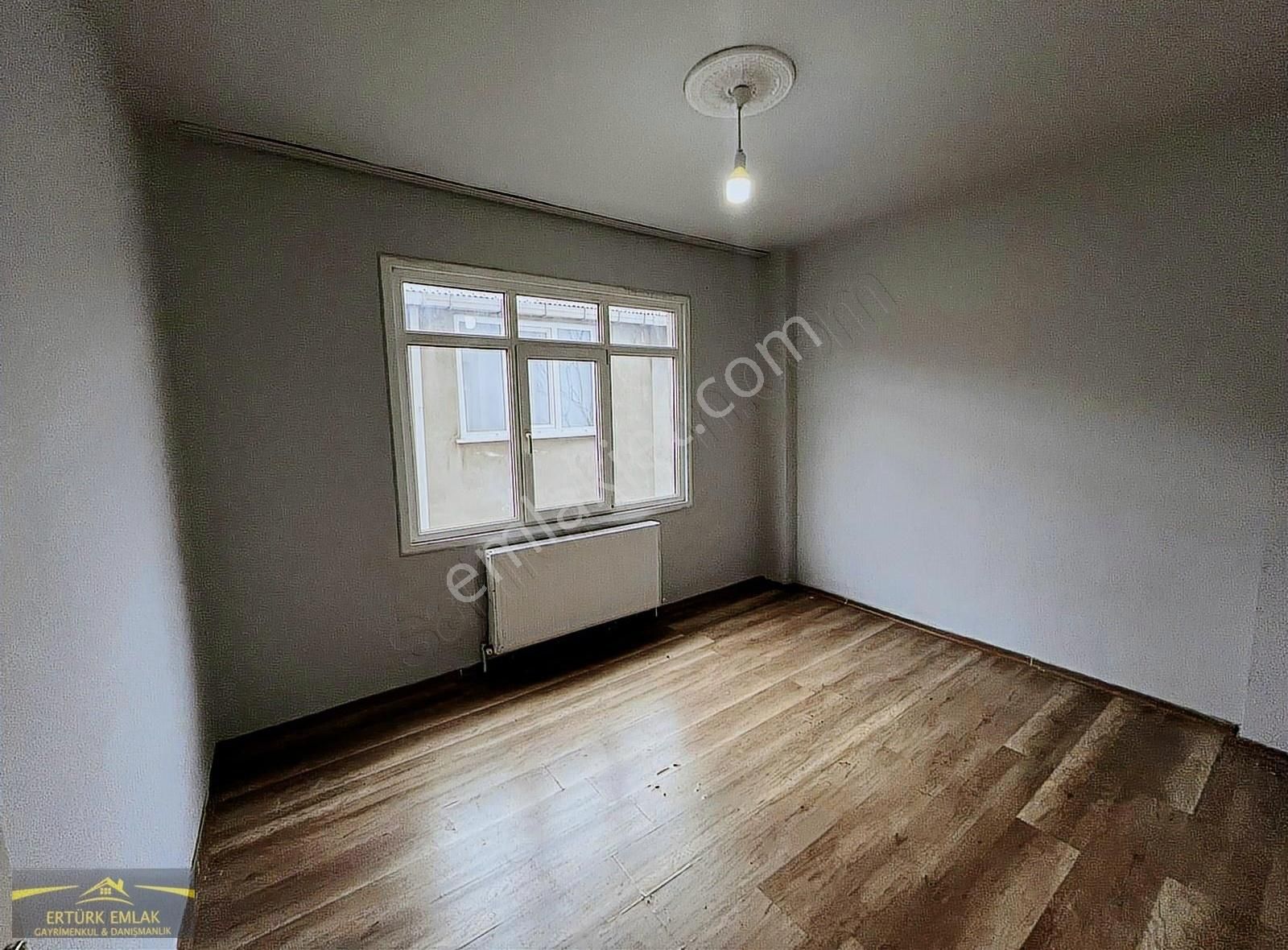 Çayırova Yeni Kiralık Daire Ertürk Emlak'tan Demirsaç İlkokulu Yakınında Kiralık 2+1 Daire