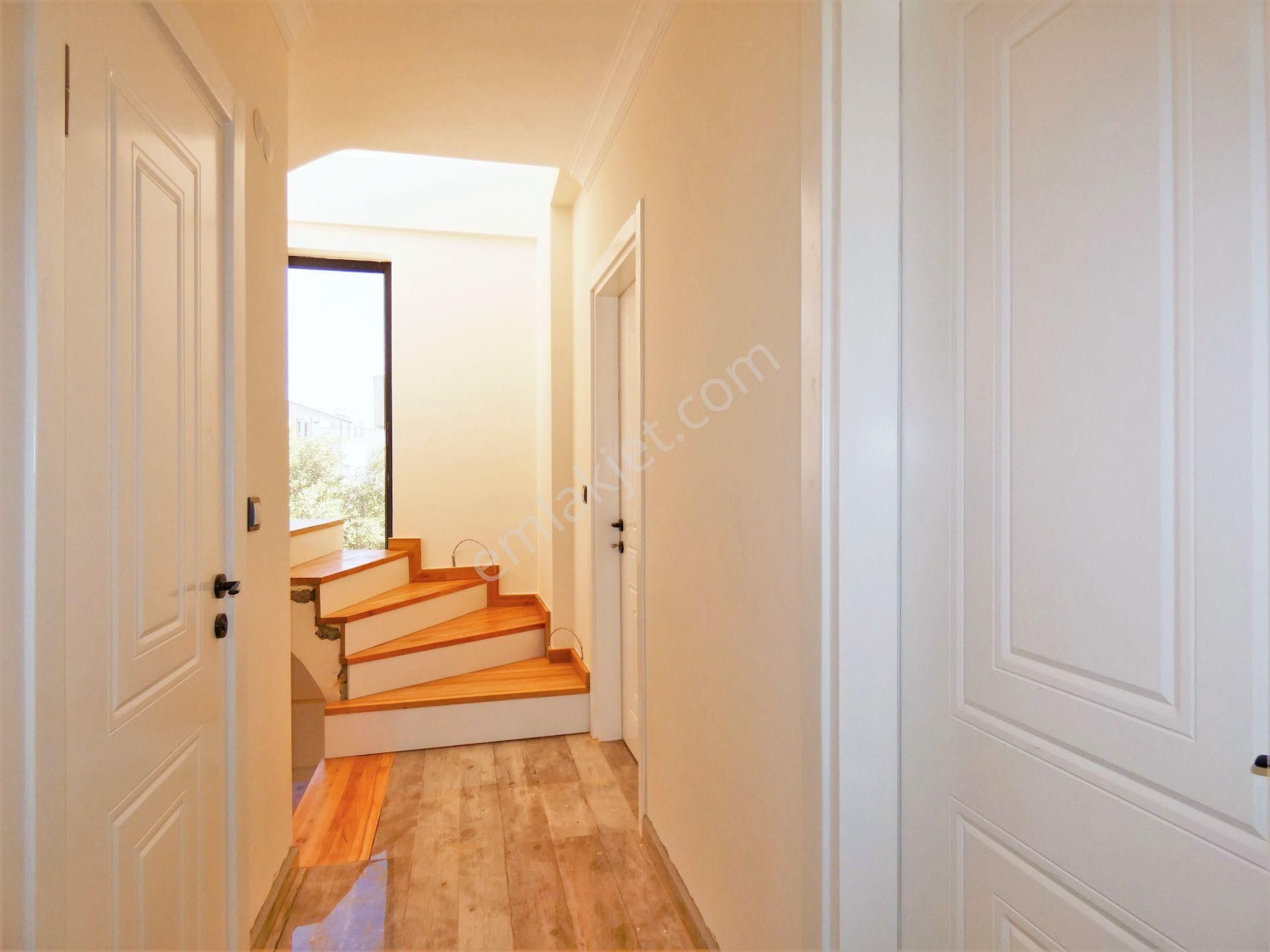 İzmir Seferihisar Payamlı Da Satılık Denize Çok Yakın Lüks Yazlık 3+1 - Görsel 17