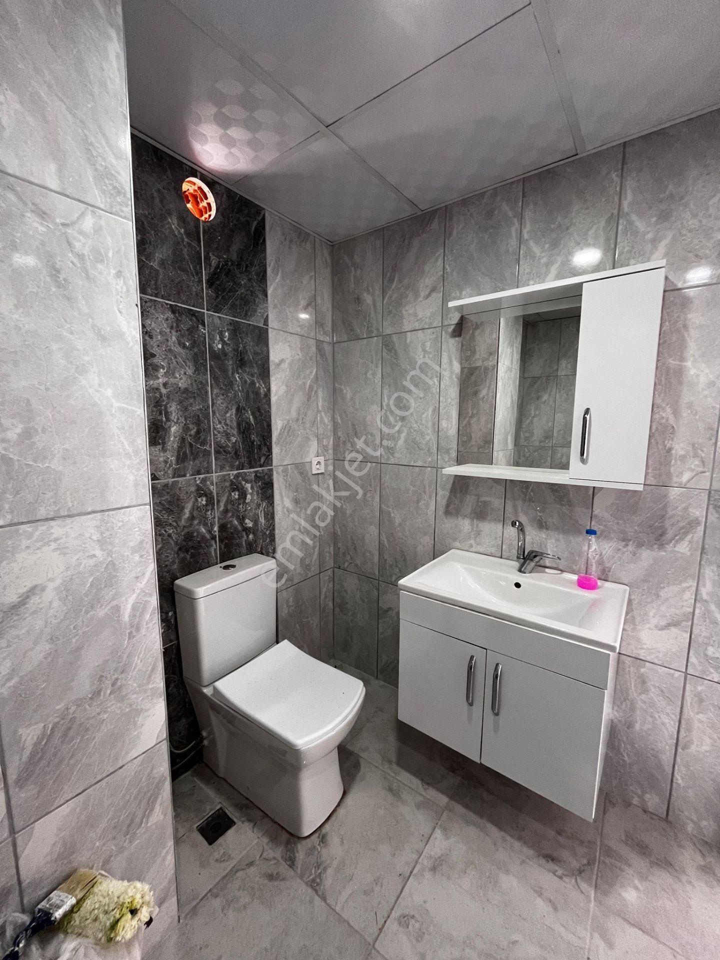 Tekirdağ Süleymanpaşa Zafer Mah. Muratlı Caddesi Üzerinde Kiralık 1+1 Giriş Kat Daire