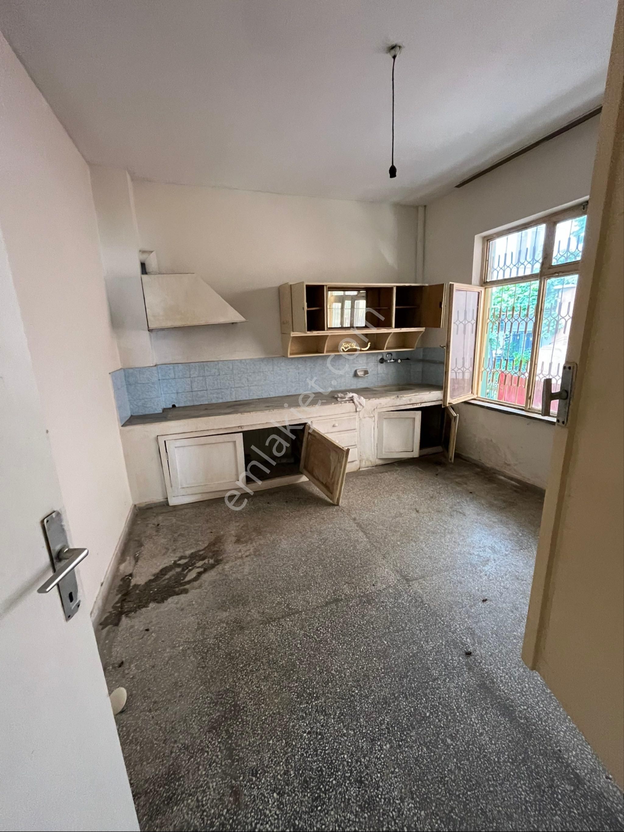 Silifke Merkezde Satılık Müstakil Ev - Görsel 7