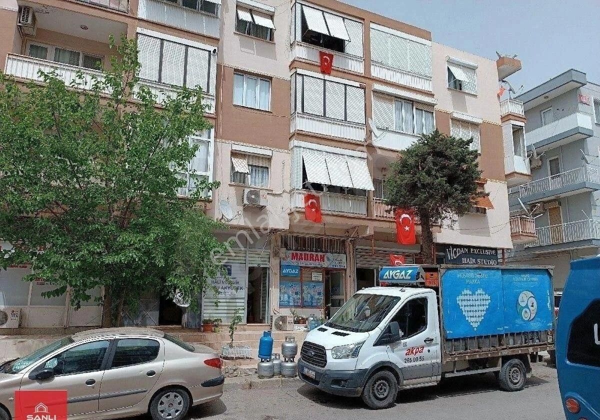 İzmir Şirinyer / İşçi Evleri Lambalar Üstü - Görsel 14